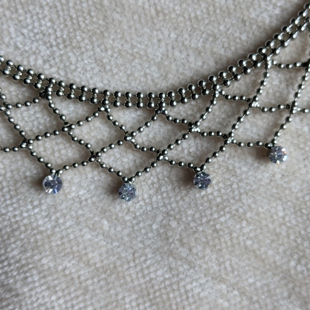 Silver necklace - Picture 2 of 4